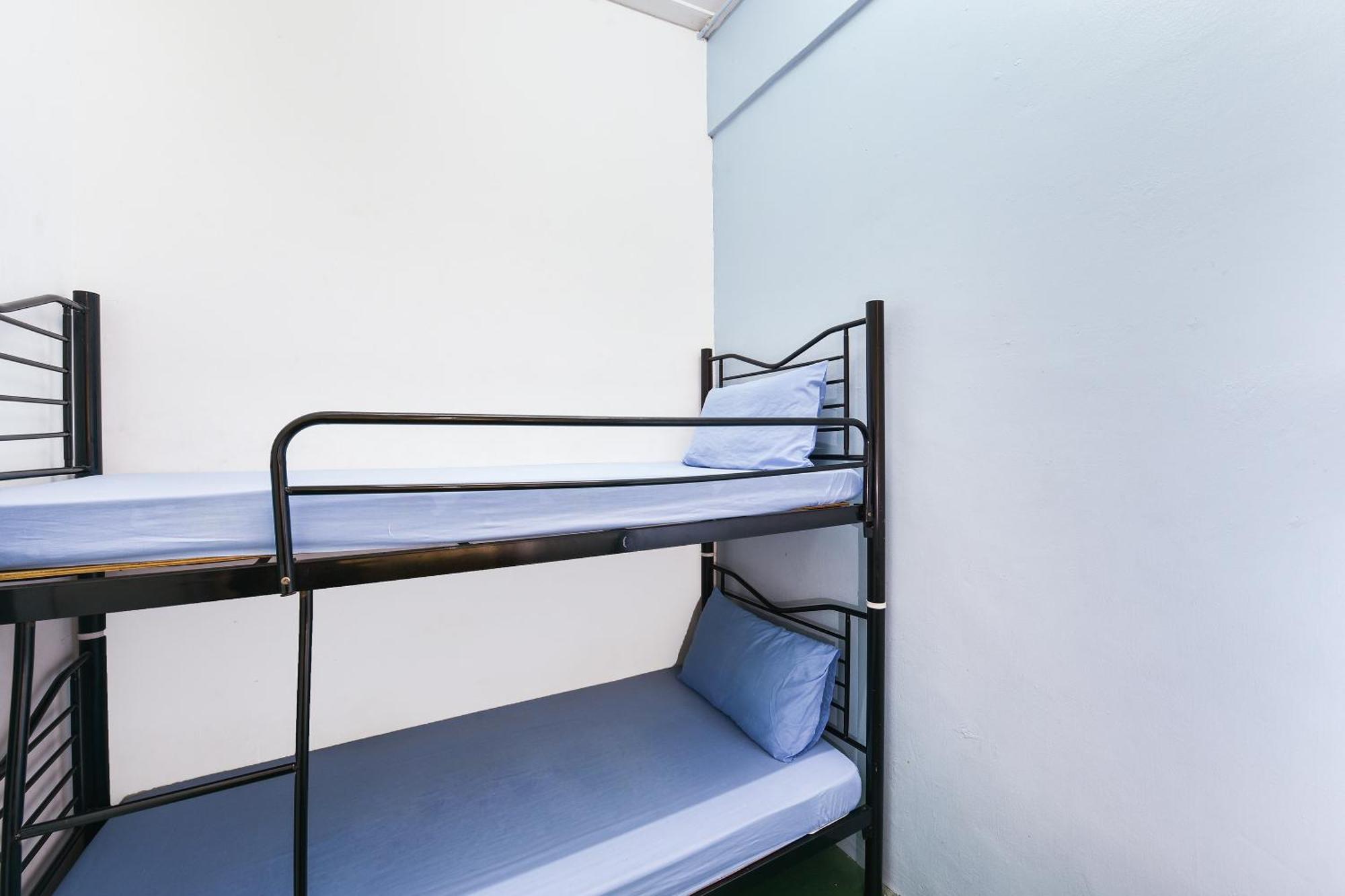 Spot On 89872 Kuantan Backpackers Exterior foto