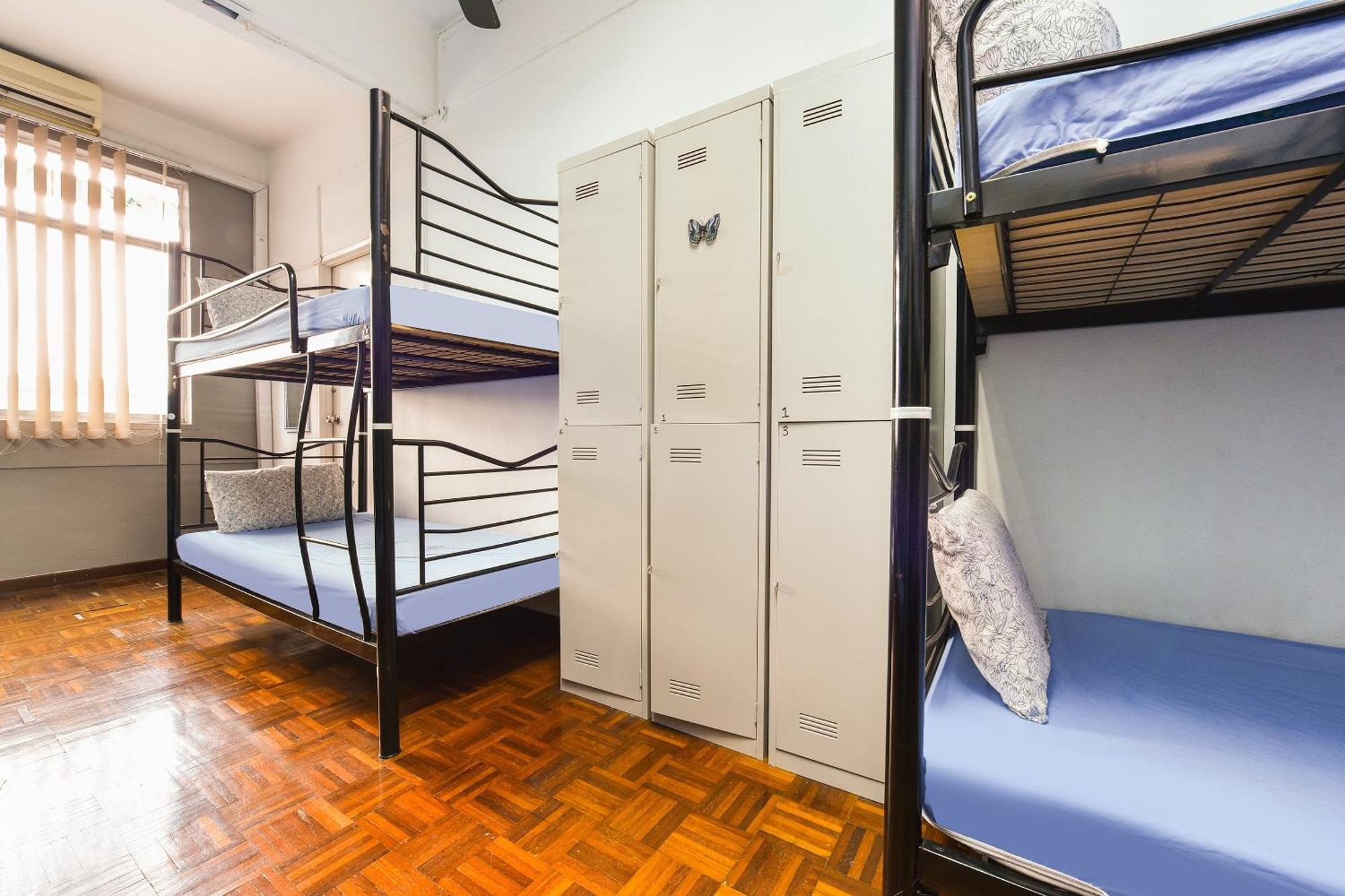 Spot On 89872 Kuantan Backpackers Exterior foto