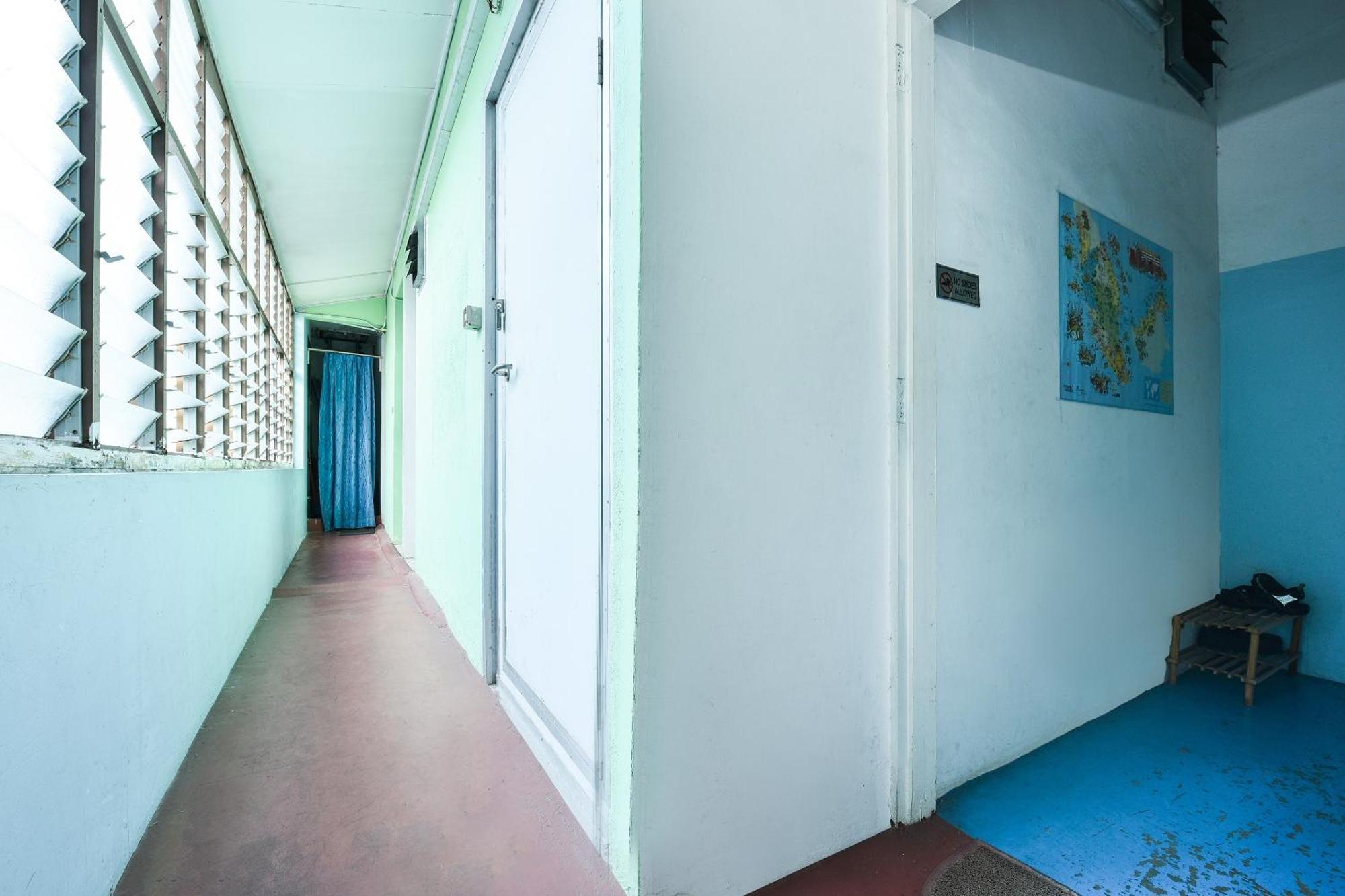 Spot On 89872 Kuantan Backpackers Exterior foto